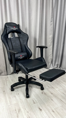 Игровое геймерское кресло Calviano 1585 Черный, с подножкой